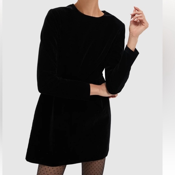 Tuckernuck Black Velvet Haley Long Sleeve Mini Dress Size12 . - Picture 3 of 13